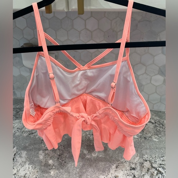 Two piece tropical swimsuit - Picture 3 of 8